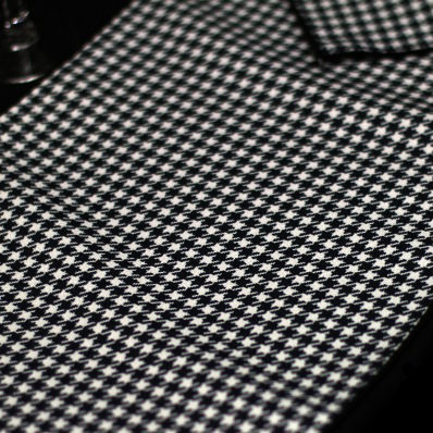 houndstooth runner